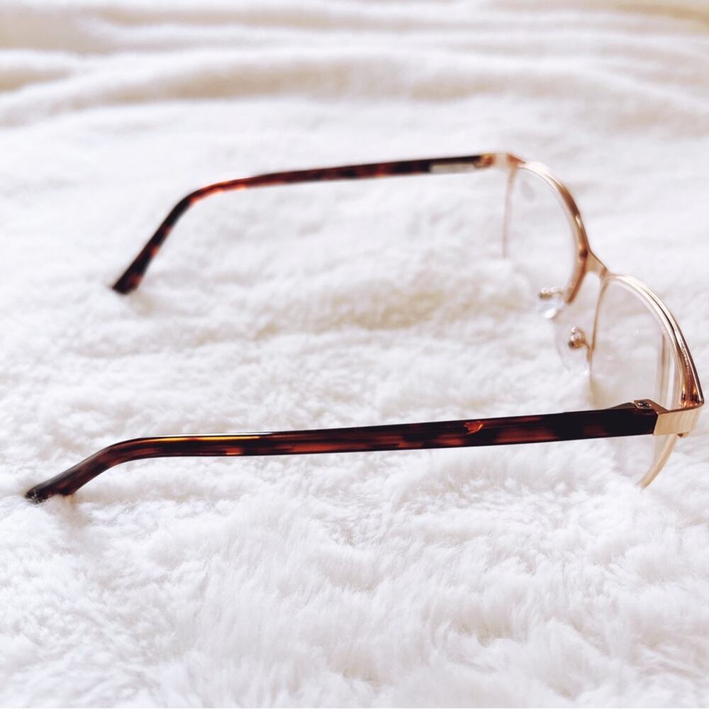 Elliott Metallic Pink Classic Sleek Reader Glasses - Picture 9 of 10